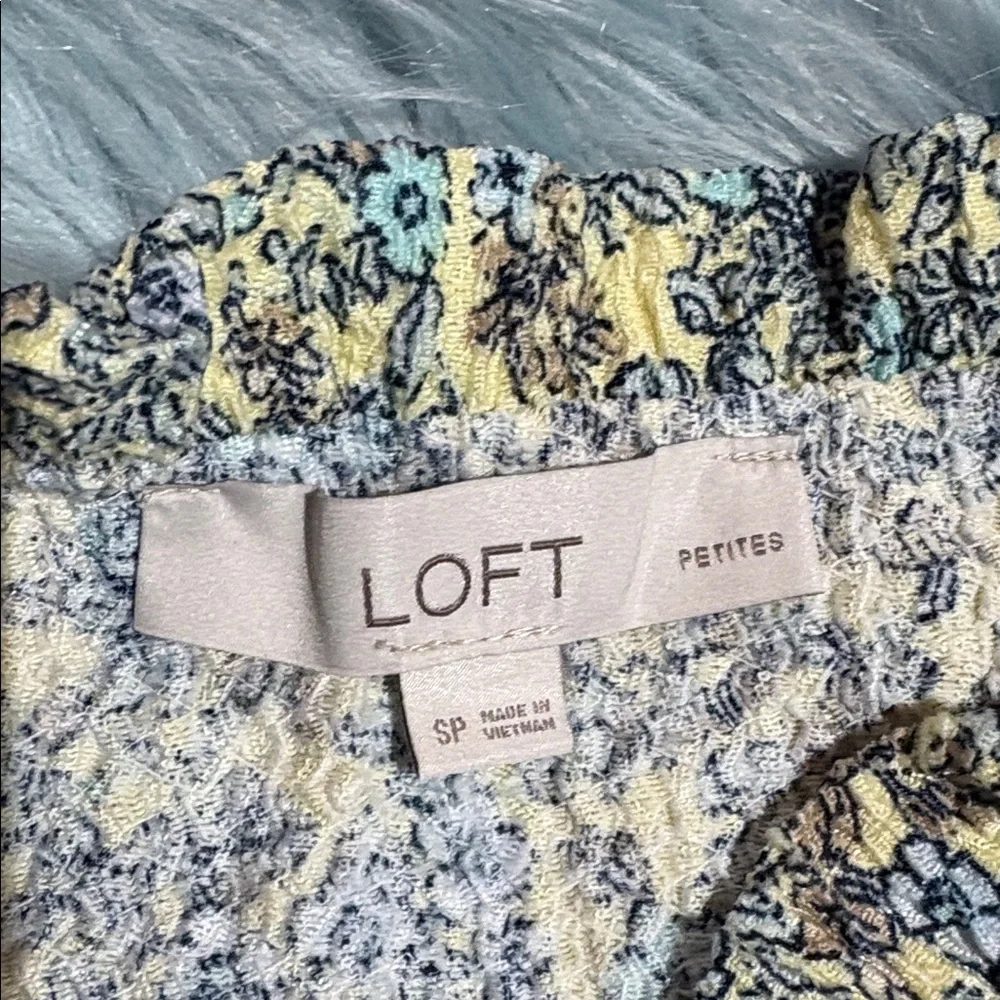 LOFT Garden Floral Puff Sleeve Short Sleeve Top sz SP